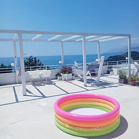 Hotel Adrian Agustin