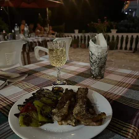 Adrian Agustin Hotel *