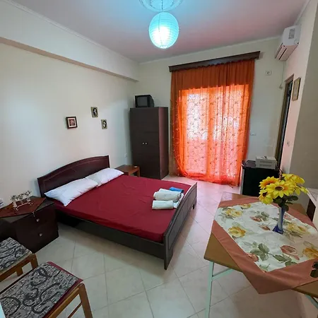 Adrian Agustin Lukovë