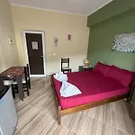 Adrian Agustin Hotel Lukove
