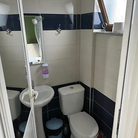 Hotel Adrian Agustin Lukovë