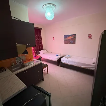 Adrian Agustin * Lukovë