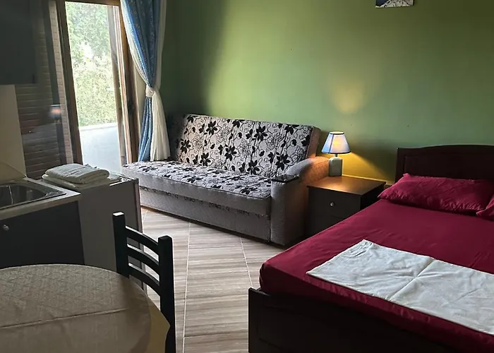 Adrian Agustin Hotel *