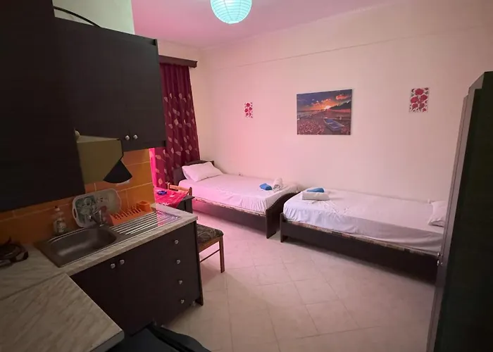 Adrian Agustin * Lukovë