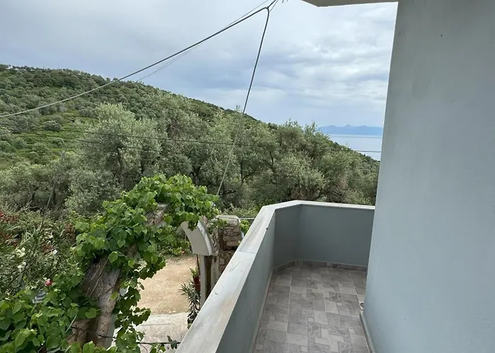 Adrian Agustin Ξενοδοχείο Λούκοβο